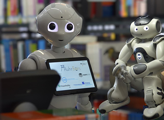 Bild Soziale Roboter in Stadtbibliothek