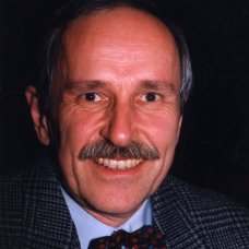 Friedrich  Hofmann &dagger;